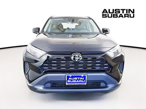 Used 2025 Toyota RAV4 XLE FWD image 2