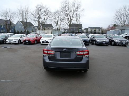 Used 2019 Subaru Impreza 2.0i image 4