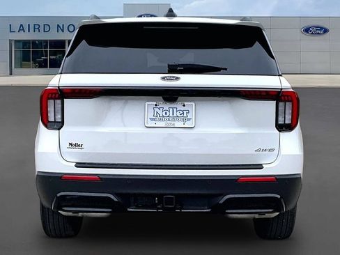 New 2026 Ford Explorer ST-Line AWD/4WD image 4