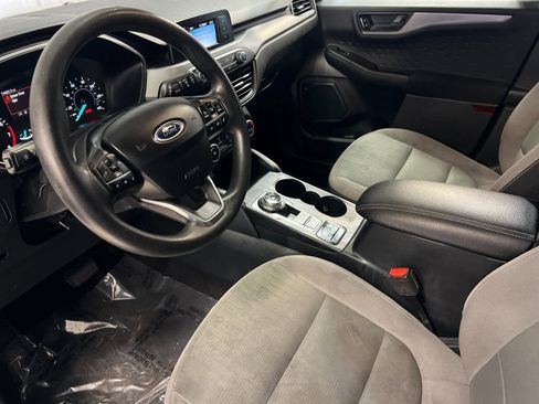 Used 2020 Ford Escape S image 11
