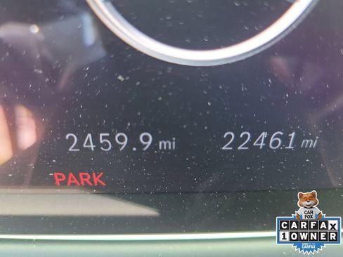 Used 2024 Mercedes-Benz GLE 350 4MATIC image 29