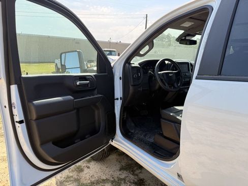 New 2025 Chevrolet Silverado 2500 W/T w/ WT Convenience Package image 13