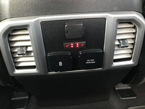 Used 2019 Ford F150 Platinum image 46