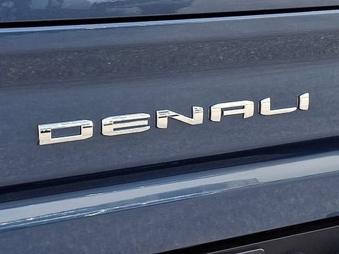 New 2026 GMC Sierra 2500 Denali w/ Denali Reserve Package AWD/4WD image 18