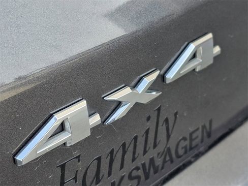 Used 2019 Jeep Cherokee Trailhawk image 8