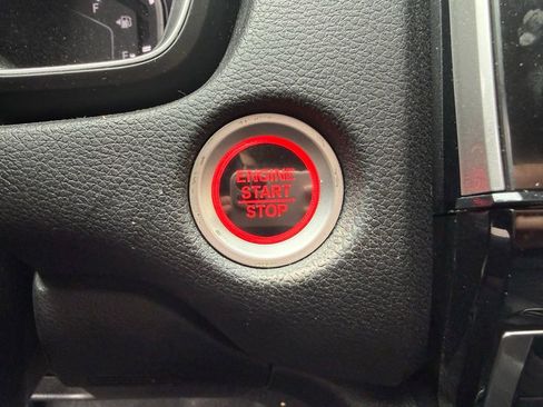 Used 2017 Honda CR-V Touring image 12