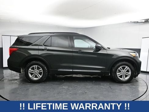 Used 2023 Ford Explorer XLT w/ Equipment Group 202A image 13
