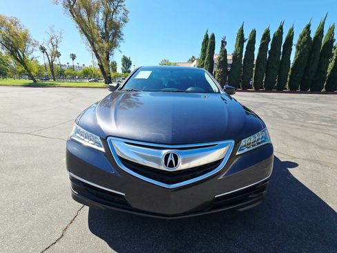 Used 2016 Acura TLX FWD image 2