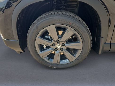 New 2026 Honda Pilot Sport image 10