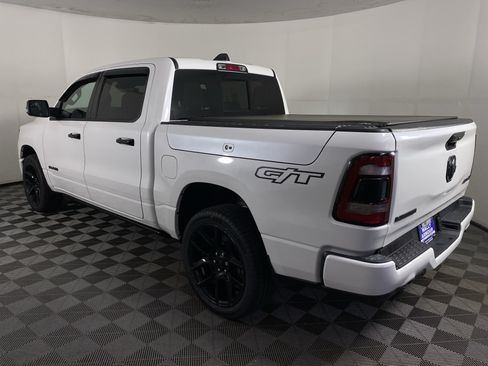 Used 2024 RAM 1500 Laramie AWD/4WD image 11