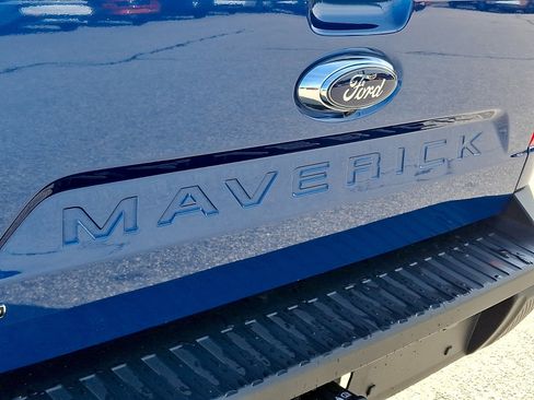 Certified 2024 Ford Maverick XLT w/ XLT Luxury Package FWD image 30
