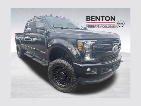 Used 2019 Ford F250 Lariat image 1