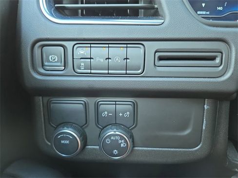 Used 2024 Chevrolet Tahoe LT image 27