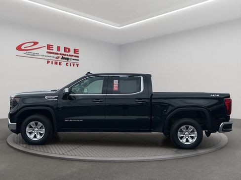 Used 2024 GMC Sierra 1500 SLE AWD/4WD image 2