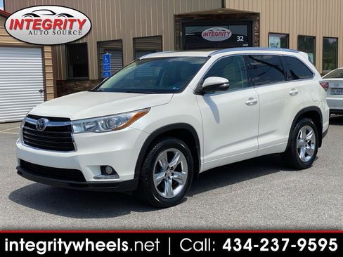 Used 2015 Toyota Highlander Limited Platinum AWD/4WD image 1