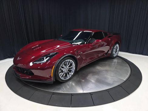 Used 2018 Chevrolet Corvette Z06 w/ Battery Protection Package RWD image 10