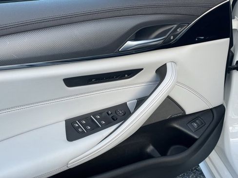 Certified 2023 BMW M5 w/ Competition Package image 12