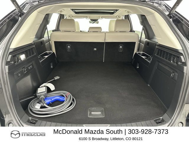 Certified 2025 MAZDA CX-70 Plug-In Hybrid w/ Premium Pkg AWD/4WD image 23