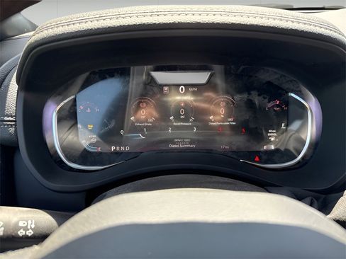 Used 2025 RAM 3500 Laramie image 26