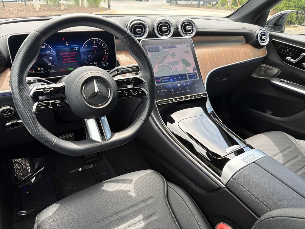 Certified 2025 Mercedes-Benz GLC 350e 4MATIC image 25
