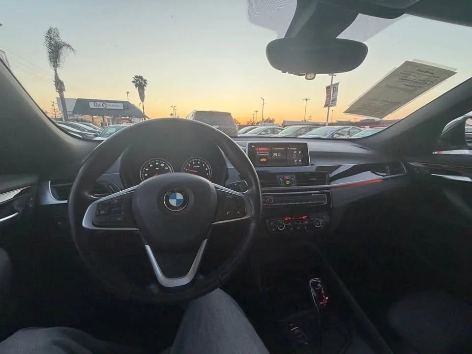 Used 2022 BMW X2 sDrive28i w/ Convenience Package FWD image 6