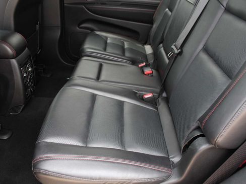 Used 2025 Dodge Durango GT AWD/4WD image 25