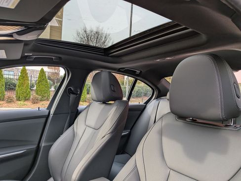 New 2026 BMW 330i xDrive Sedan w/ M Sport Package image 17