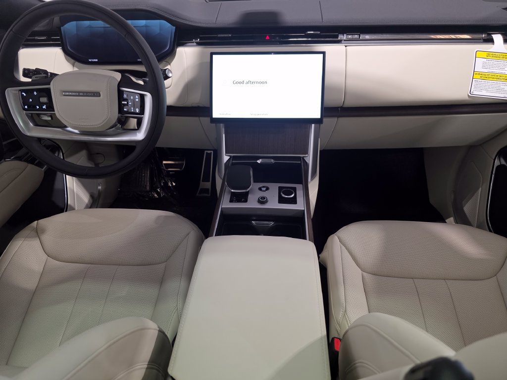 New 2027 Land Rover Range Rover Long Wheelbase SE AWD/4WD image 15