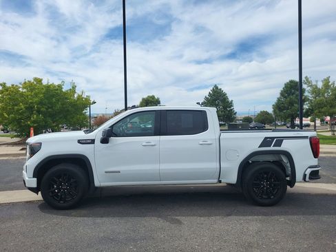 Used 2024 GMC Sierra 1500 Elevation AWD/4WD image 7