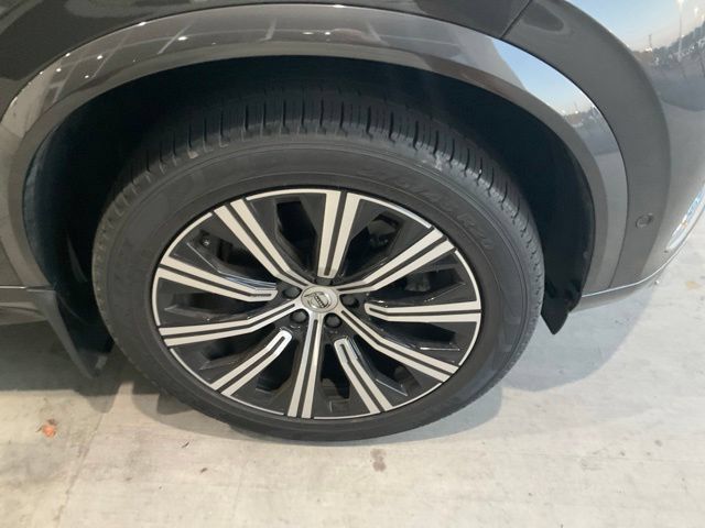 Used 2024 Volvo XC90 B6 Plus w/ Protection Package Premier AWD/4WD image 29