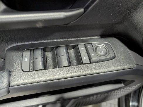 Used 2025 Toyota 4Runner TRD Off-Road AWD/4WD image 13