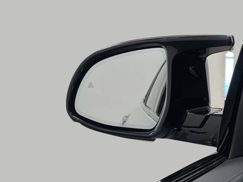 Certified 2024 BMW X4 M40i AWD/4WD image 19