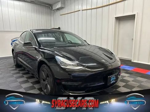 Used 2019 Tesla Model 3 Standard Range Plus RWD image 1