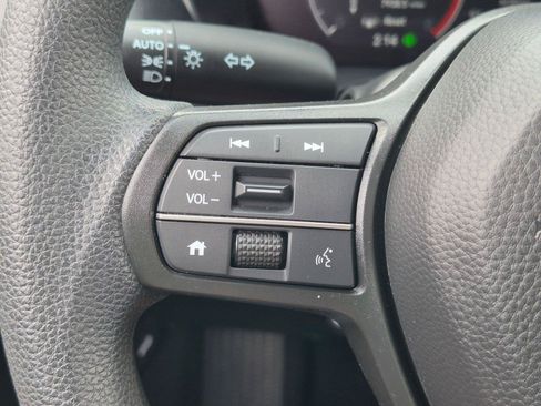 Certified 2026 Honda HR-V LX image 19