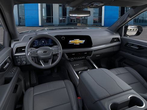 New 2026 Chevrolet Suburban RST w/ RST Capability Package image 39