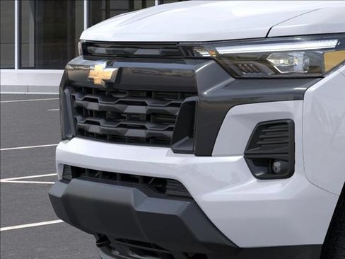 New 2026 Chevrolet Colorado LT w/ LT Convenience Package AWD/4WD image 13