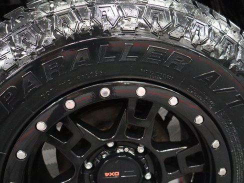 Used 2019 Toyota Tacoma TRD Off-Road AWD/4WD image 85