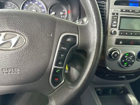 Used 2012 Hyundai Santa Fe GLS image 16