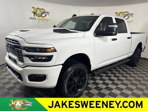 New 2026 RAM 2500 Tradesman AWD/4WD image 4