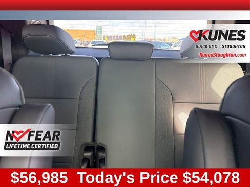 New 2026 GMC Acadia AT4 w/ Luxury Package image 40