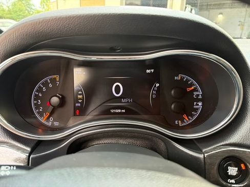Used 2018 Jeep Grand Cherokee Limited AWD/4WD image 28
