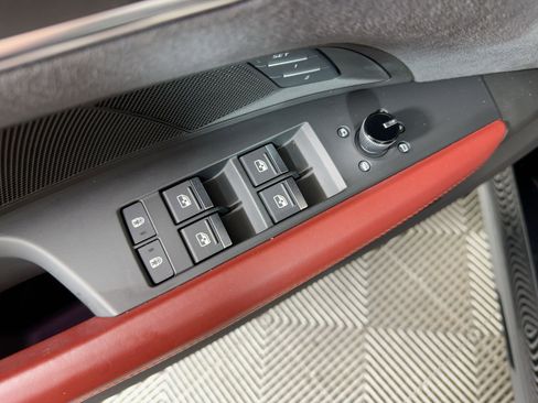 Used 2023 Audi RS e-tron GT w/ Ceramic Brake Package image 21