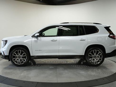 New 2026 GMC Acadia Denali Ultimate w/ LPO, Floor Liner Package AWD/4WD image 4