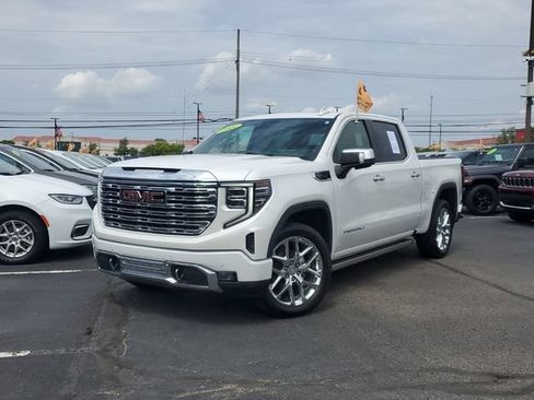 Used 2022 GMC Sierra 1500 Denali w/ Denali Reserve Package AWD/4WD image 30