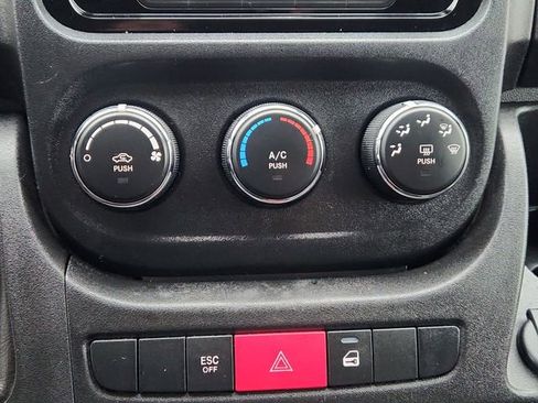 Used 2021 RAM ProMaster 2500 w/ Delivery Package 1 image 38