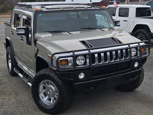 Used 2005 HUMMER H2 SUT w/ Preferred Equipment Group image 13