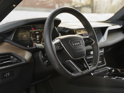 Certified 2024 Audi e-tron GT Premium Plus w/ Executive Package image 9