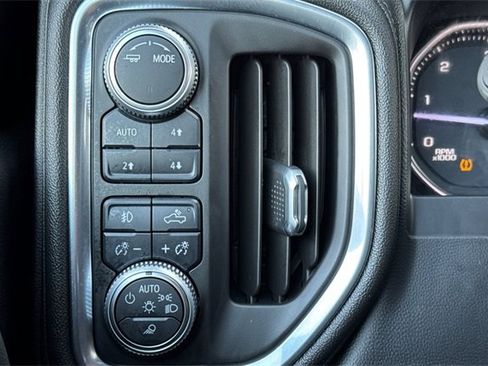 Used 2020 GMC Sierra 2500 SLT w/ SLT Premium Plus Package image 43
