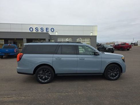 New 2026 Ford Expedition Max Platinum w/ Stealth Appearance Package image 8