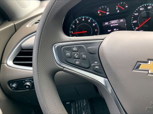 Certified 2025 Chevrolet Malibu LT image 46